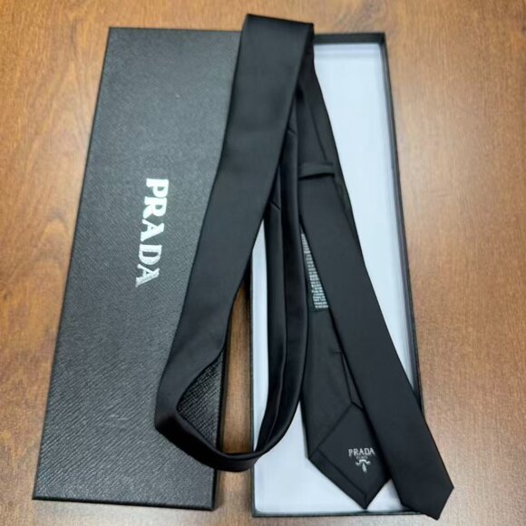 Prada Black Tie Sleek Design Signature Logo - Picture 2 of 3